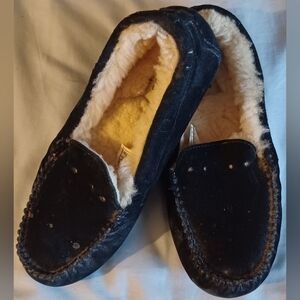 Ugg slippers
